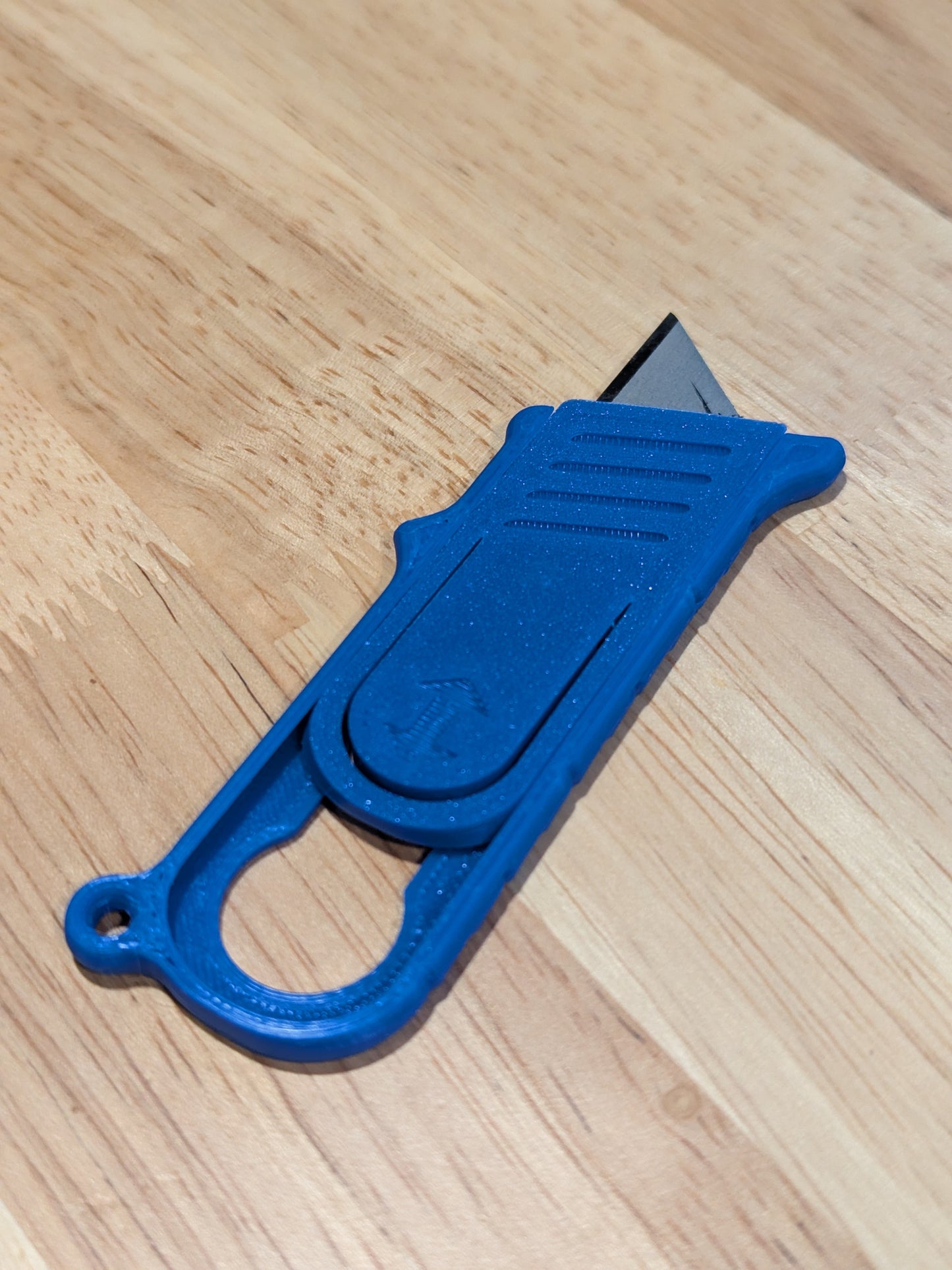 4 Pocket Sliding Utility Knifes