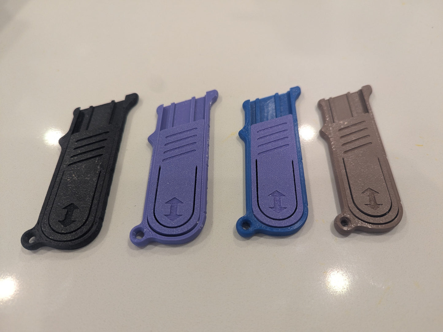 4 Pocket Sliding Utility Knifes