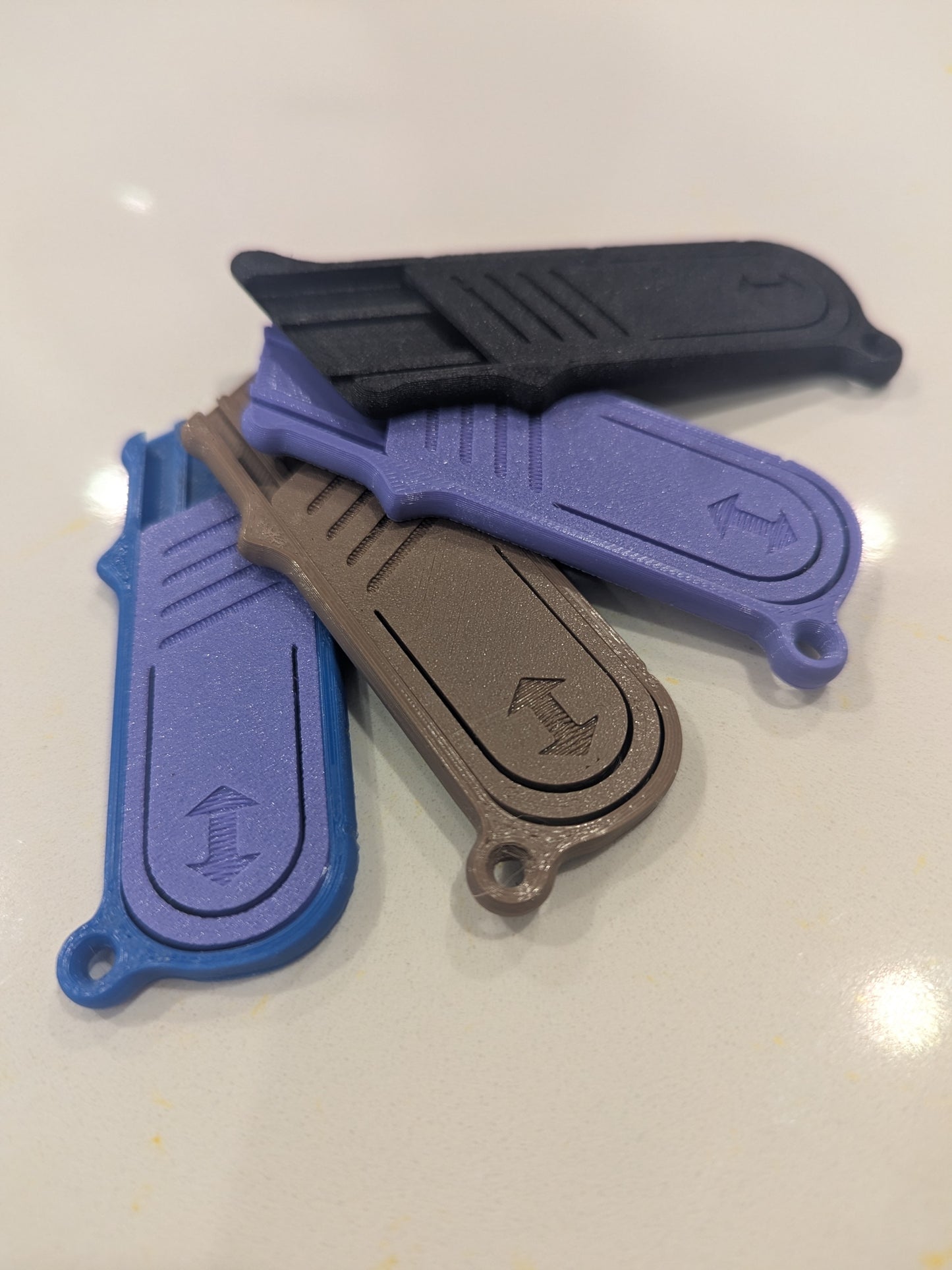 4 Pocket Sliding Utility Knifes